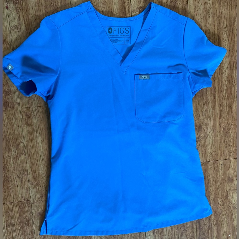 Ceil blue Figs Caterina One-Pocket Scrub Top
